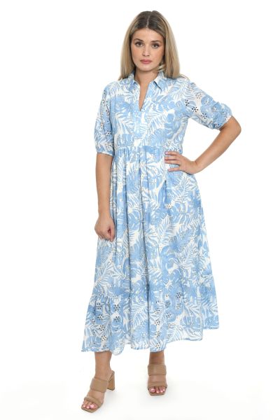 Wide Dress with hole embroidery in blue white