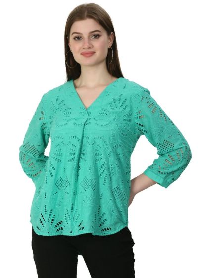 Blouse in smaragd green with eyelet embroidery fabric