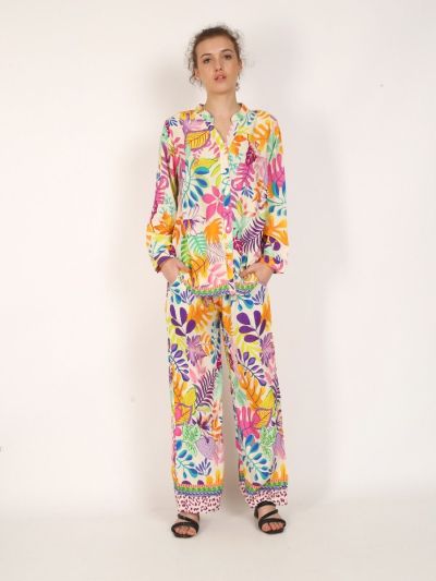 Pants with colorful leaves print