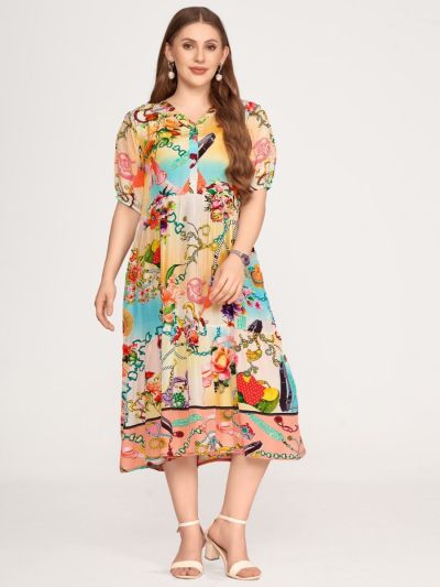 Wide dress with phantasy print